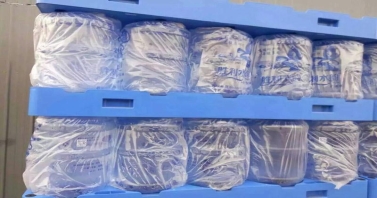 Bottled water industry plastic pallet and case applications